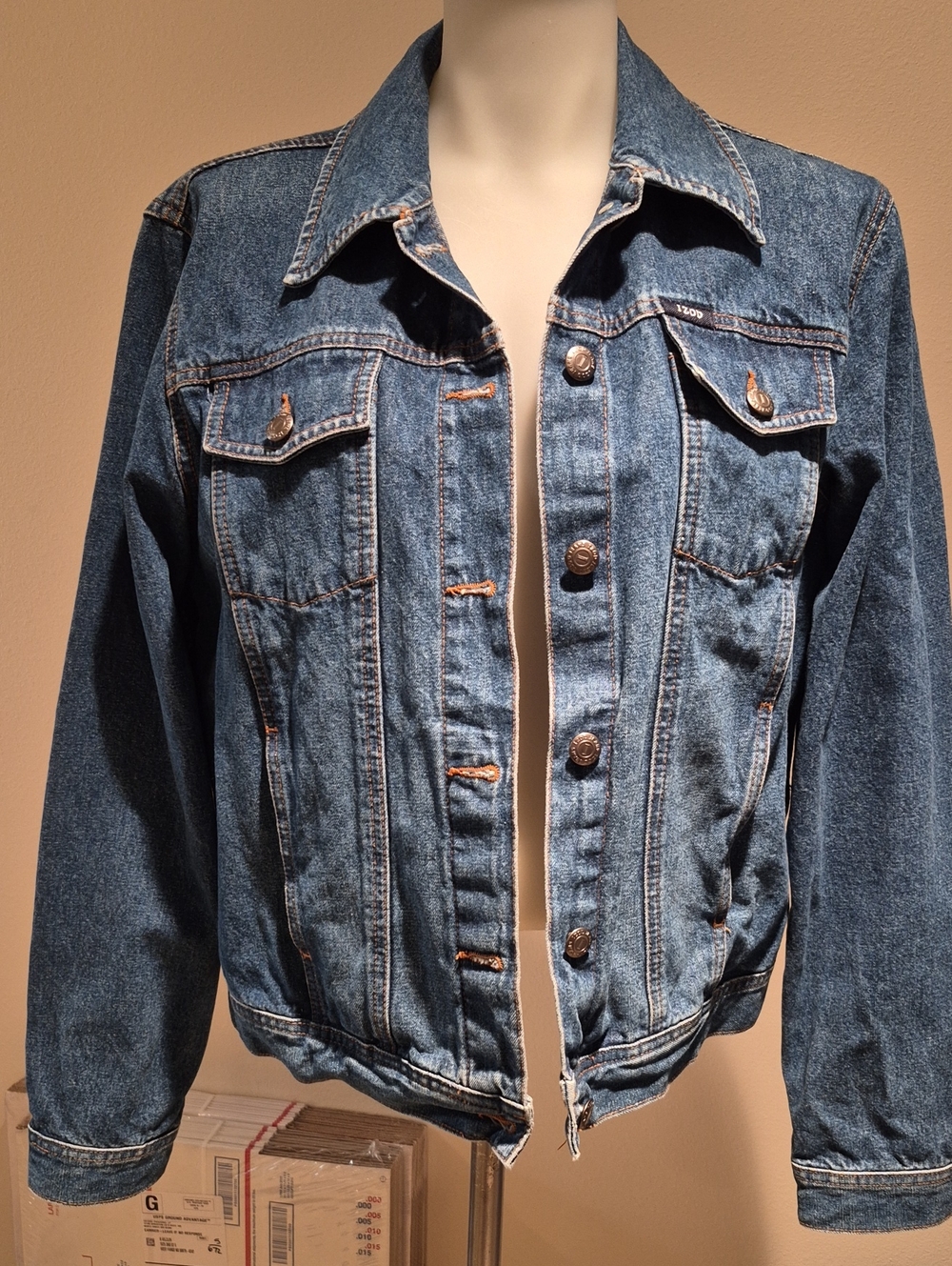 Izod Women's Medium Blue Denim Jean Jacket - Classic Button Front, Suze Large
